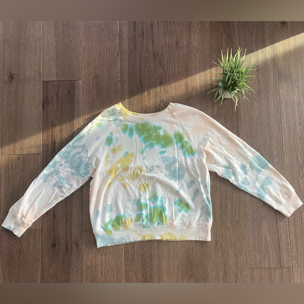 OldNavy TieDye Crewneck